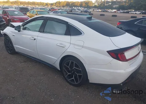 2021 Hyundai Sonata N Line z USA, uszkodzony, nr VIN 5NPEK4JC5MH129537